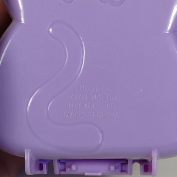 Mattel Polly Pocket Purple Cat Sushi Shop Compact Japanese Theme Mini Doll Toy - Picture 3 of 6